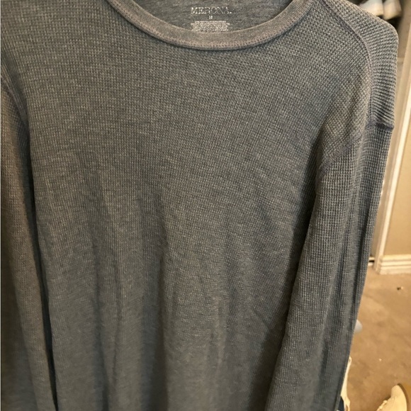 Merona Medium Gray Longsleeve Shirt Womens good condition - Picture 2 of 9